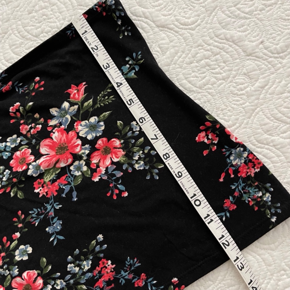 Lace Bandeau and Tube Top Bundle (Total of 4) Size Small - Picture 4 of 16